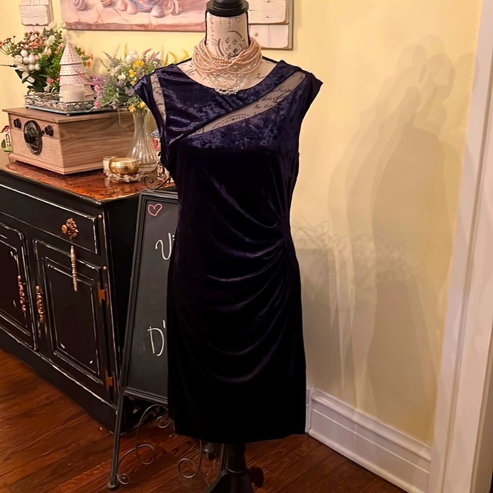 Scarlett Midnight Blue Stretch Classic Velveteen Dress Sz 12 Runs small IMO
